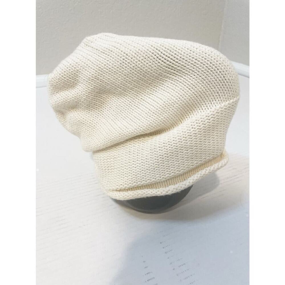 Cream Beanie - Picture 1 of 3